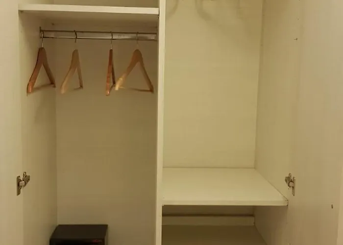 Vendégház Hostalin Gran Via Barcelona