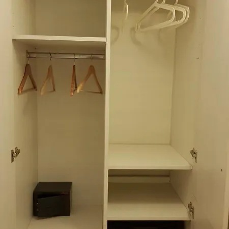 Guest house Hostalin Gran Via Barcelona