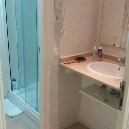 بيت ضيافة Hostalin Gran Via 3*