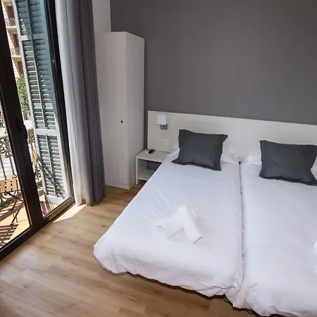 Hostalin Gran Via Barcelona