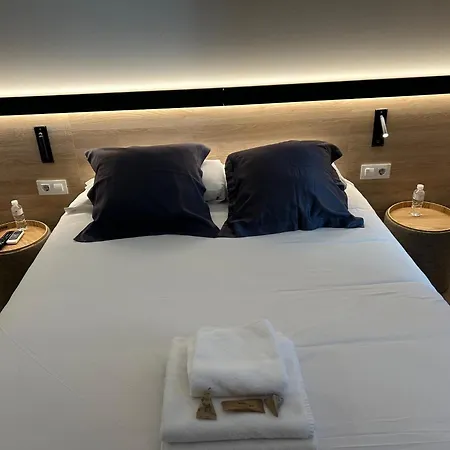 Hostalin Gran Via Pensión Barcelona