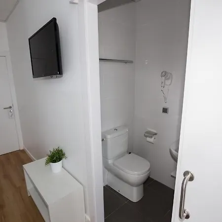 Hostalin Gran Via Guest house 3*