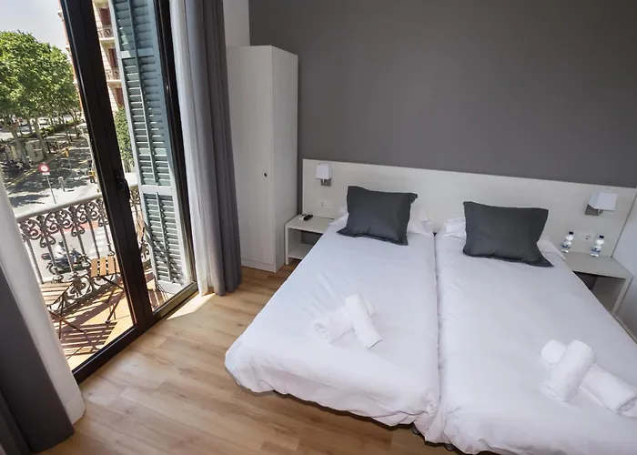 Hostalin Gran Via 4* Barcellona