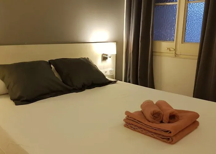 Hostalin Gran Via Affittacamere Barcellona