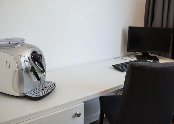 Affittacamere Hostalin Gran Via 4*