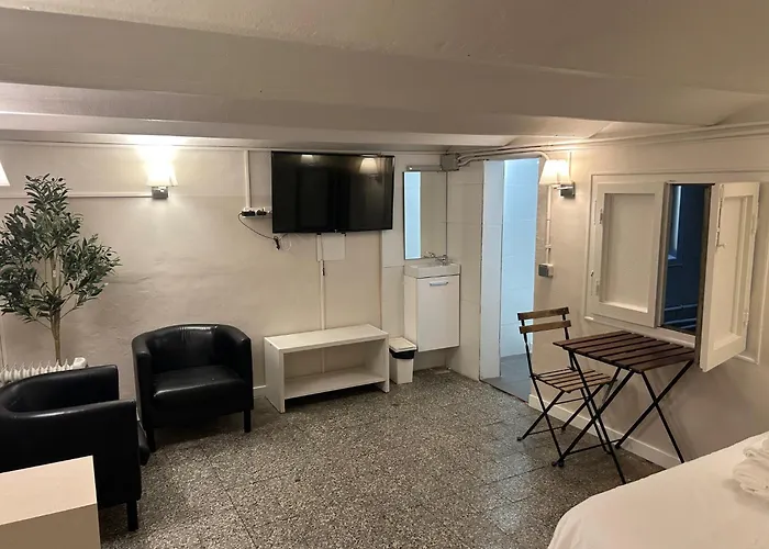 Affittacamere Hostalin Gran Via