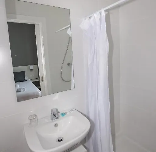 Hostalin Gran Via Affittacamere 4*