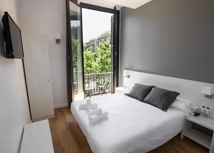 Hostalin Gran Via 4*