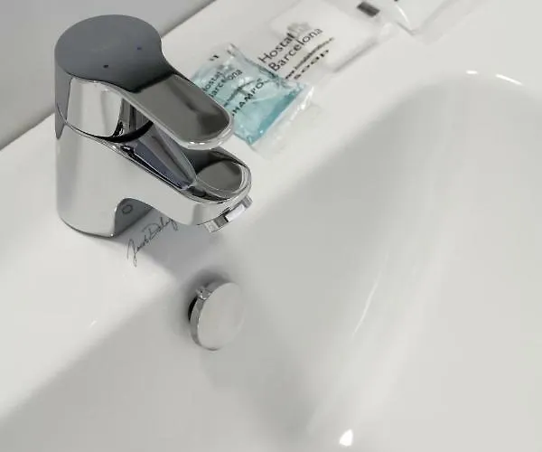 Hostalin Gran Via Affittacamere 4*