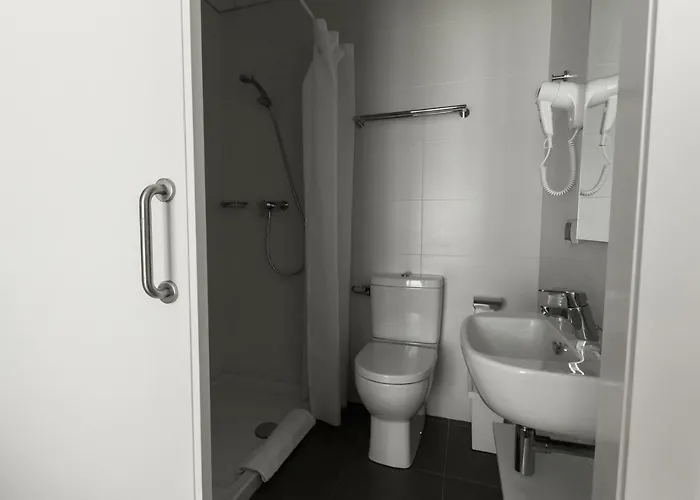 Hostalin Gran Via 4*