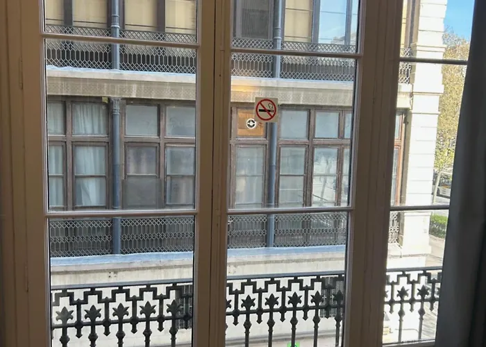 Hostalin Gran Via Casa de hóspedes Barcelona